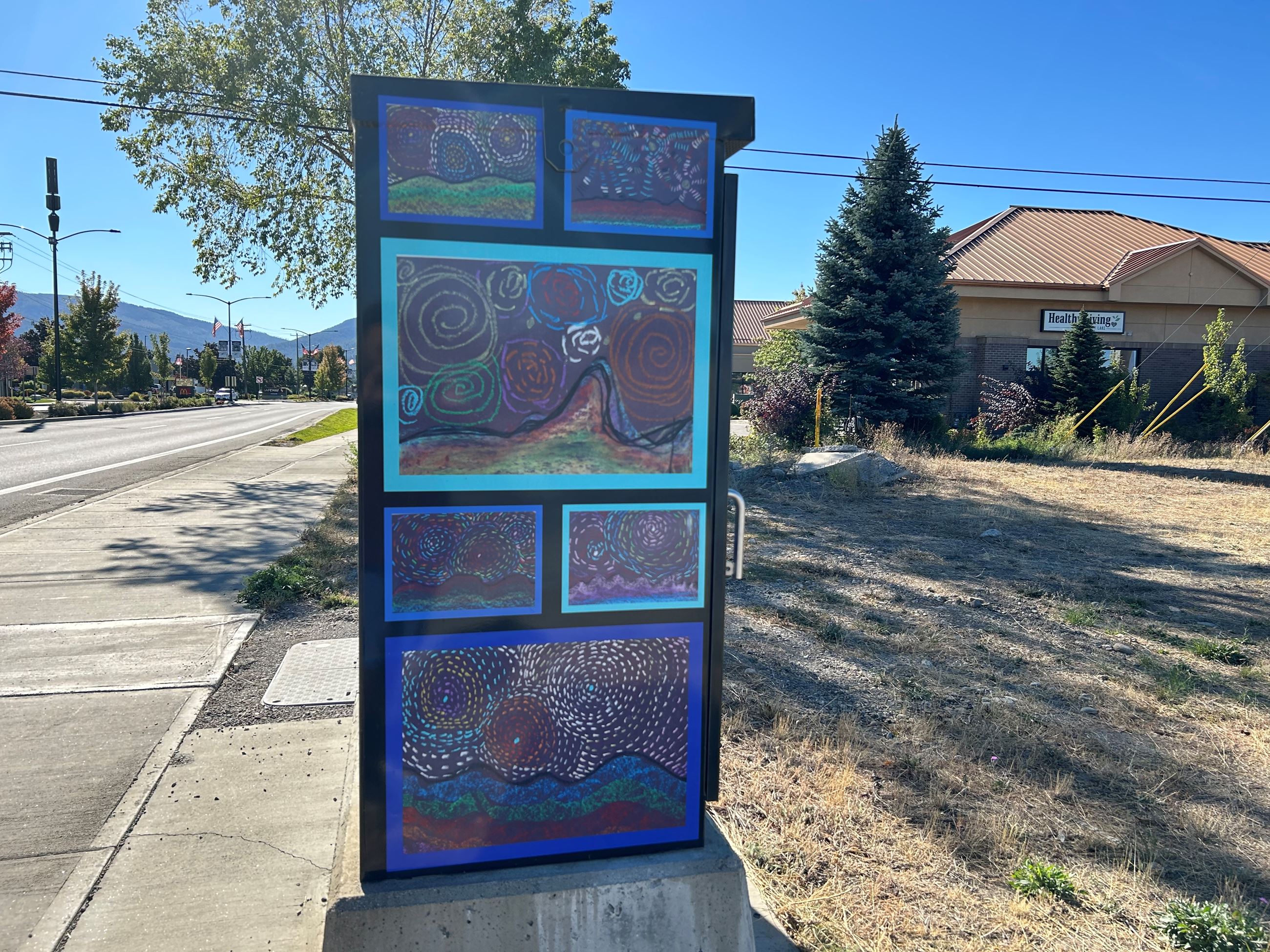 Image of a wrapped Signal Box with Starry Night Images