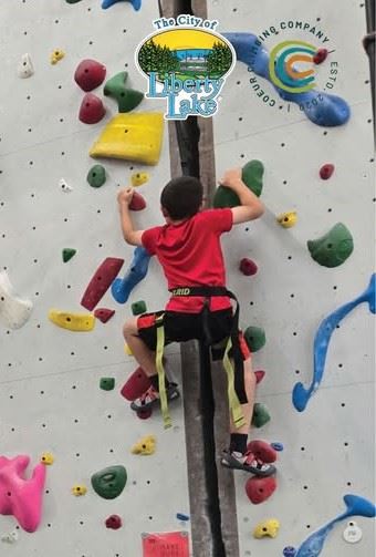 Kid scaling up climbing simulation