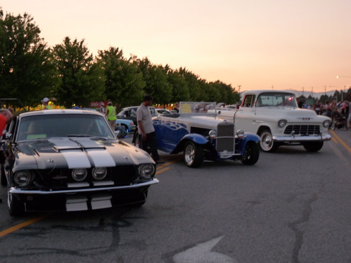 2013 People's Choice Awards 2nd & 3rd Place